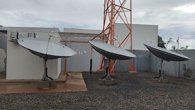 Estação transmissora em Sapezal (MT) entregue pelo Grupo de Implantação do Processo de Redistribuição e Digitalização de Canais de TV e RTV (Gired) e pela Seja Digital.