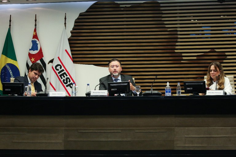 AF participa de Congresso.jpeg