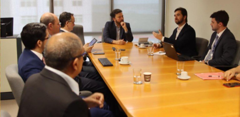 Conselheiro Alexandre Freire recebe representantes do CCOM/UnB no dia 17/01/2023