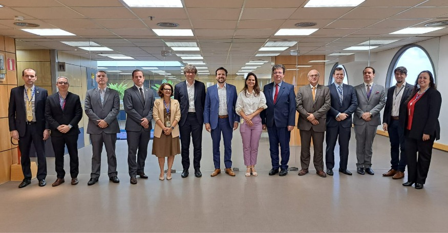 Na foto, momento da recepção à comitiva do vice-secretário-geral da UIT, Anatel, Brasília, em 27/1/2025.