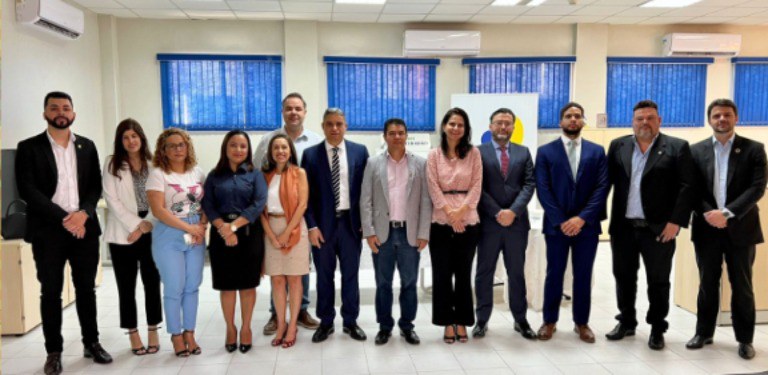 Encontro Anatel e entidades de defesa do consumidor do Amapá dia 8/8/2023