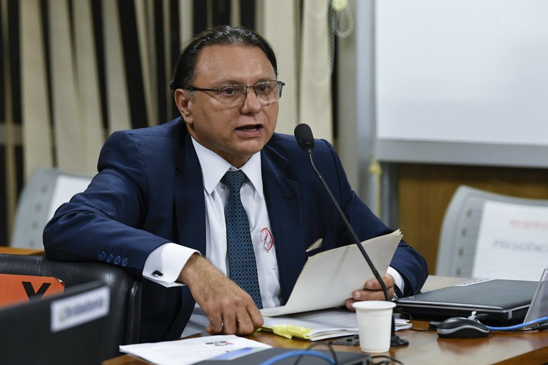 Vicente Aquino em sabatina na Comissão de Serviços de Infraestrutura do Senado