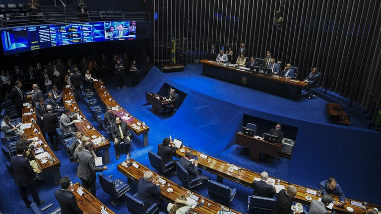 Plenário do Senado Federal durante sessão deliberativa ordinária.