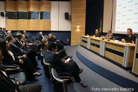 Apresentação do relatório do GT