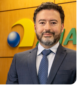 Alexandre Reis Siqueira Freire