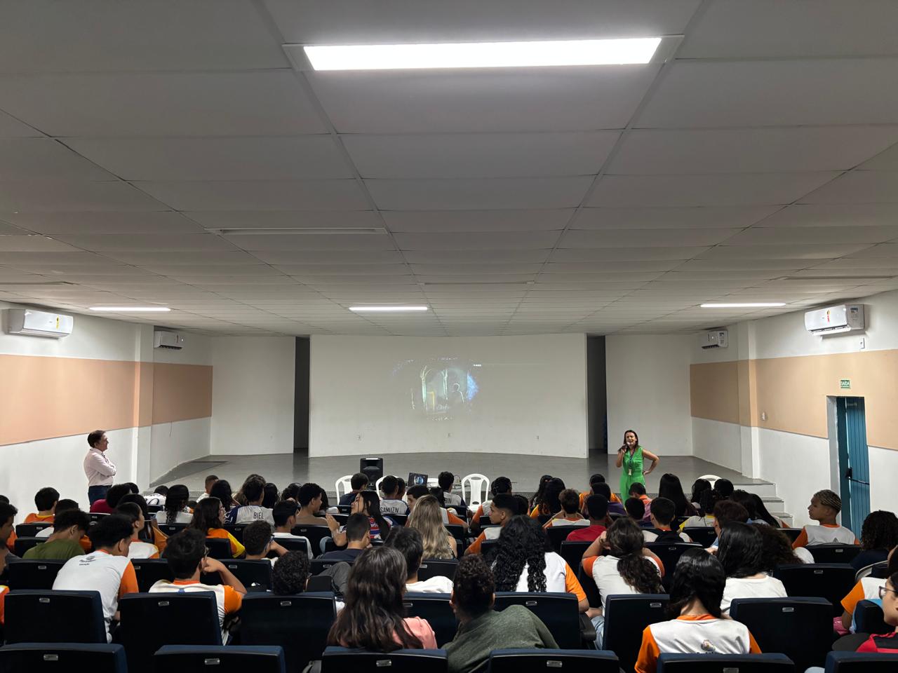 escola Fortaleza - ampla.jpeg