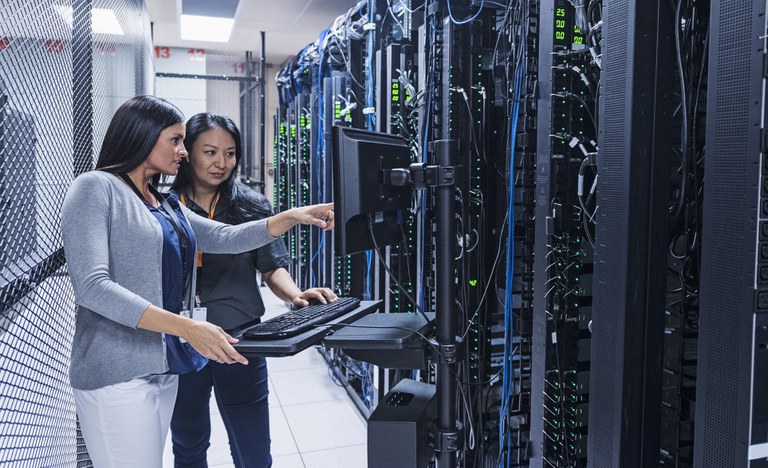 Anatel inicia Consulta Pública sobre requisitos de avaliação da conformidade para Data Centers que integram as redes de telecomunicações