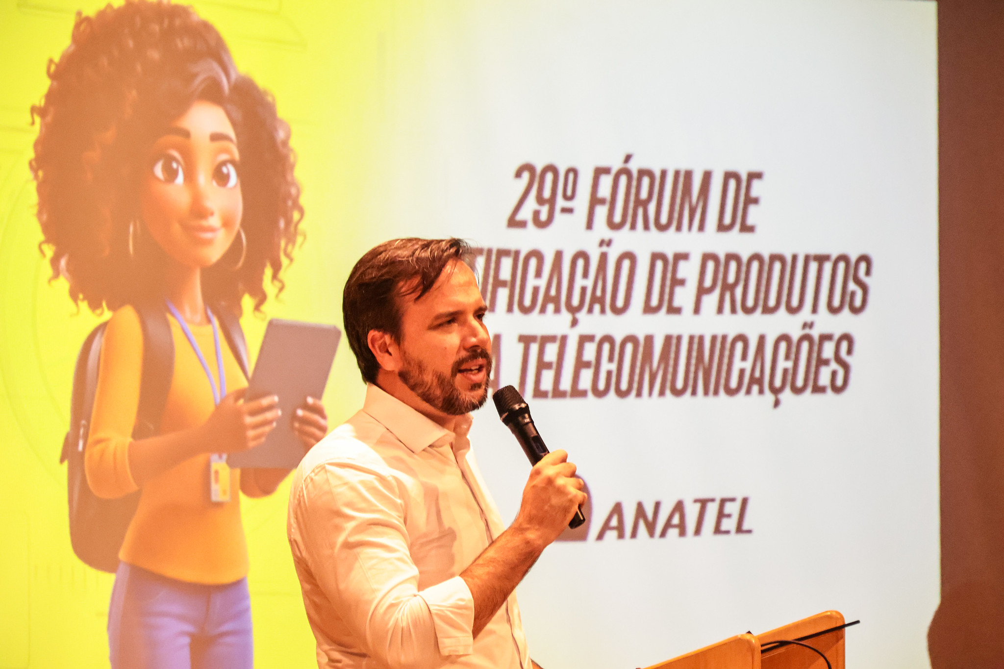 Segundo dia de debates sobre certificação tem foco em inovação e combate à pirataria