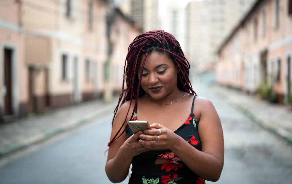 Anatel garante R$ 8 milhões para expandir cobertura de 5G em regiões desassistidas do país