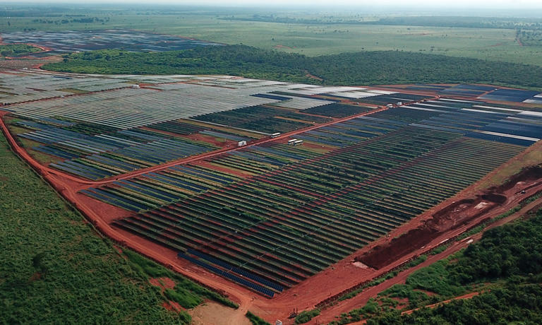 ANEEL-autoriza-início-dos-testes-de-Usina-Solar-em-Minas-Gerais