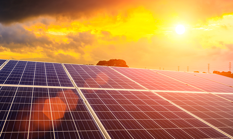 Energia solar protagoniza crescimento da matriz elétrica em novembro