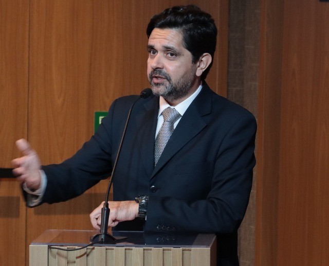 Tiago Santos de Souza