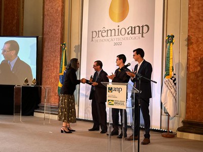 Categoria: Dissertação de Mestrado no âmbito do Programa de Formação de Recursos Humanos da ANP (PRH/ANP)