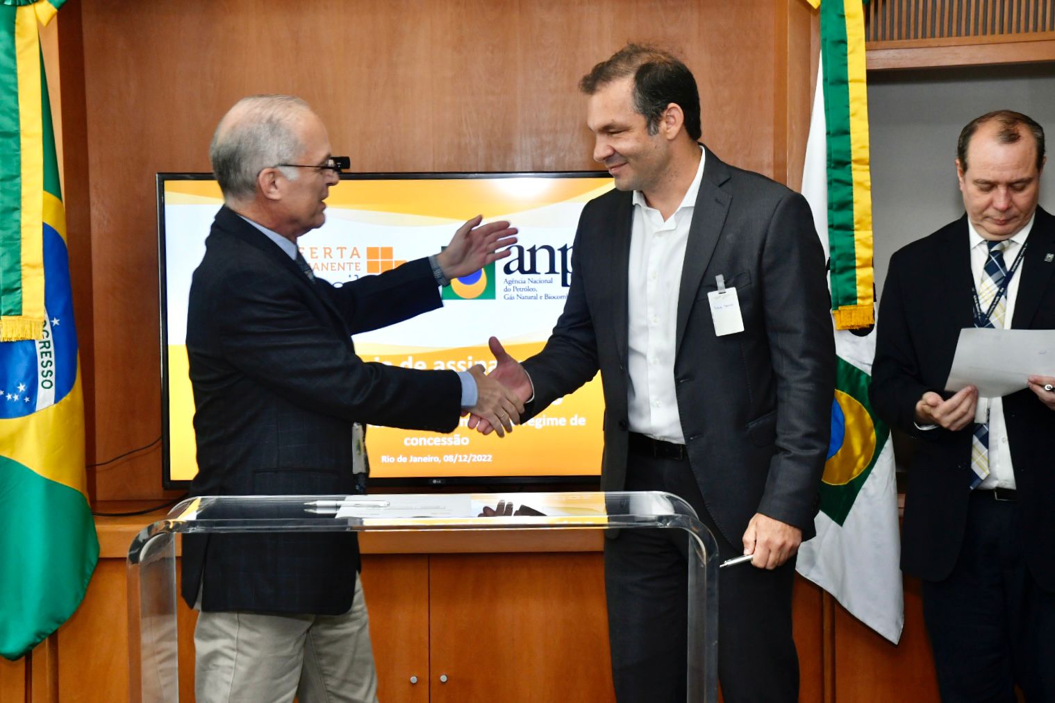 08/12/2022 - Assinatura dos contratos de blocos arrematados no 3º Ciclo da Oferta Permanente de Concessão (OPC)