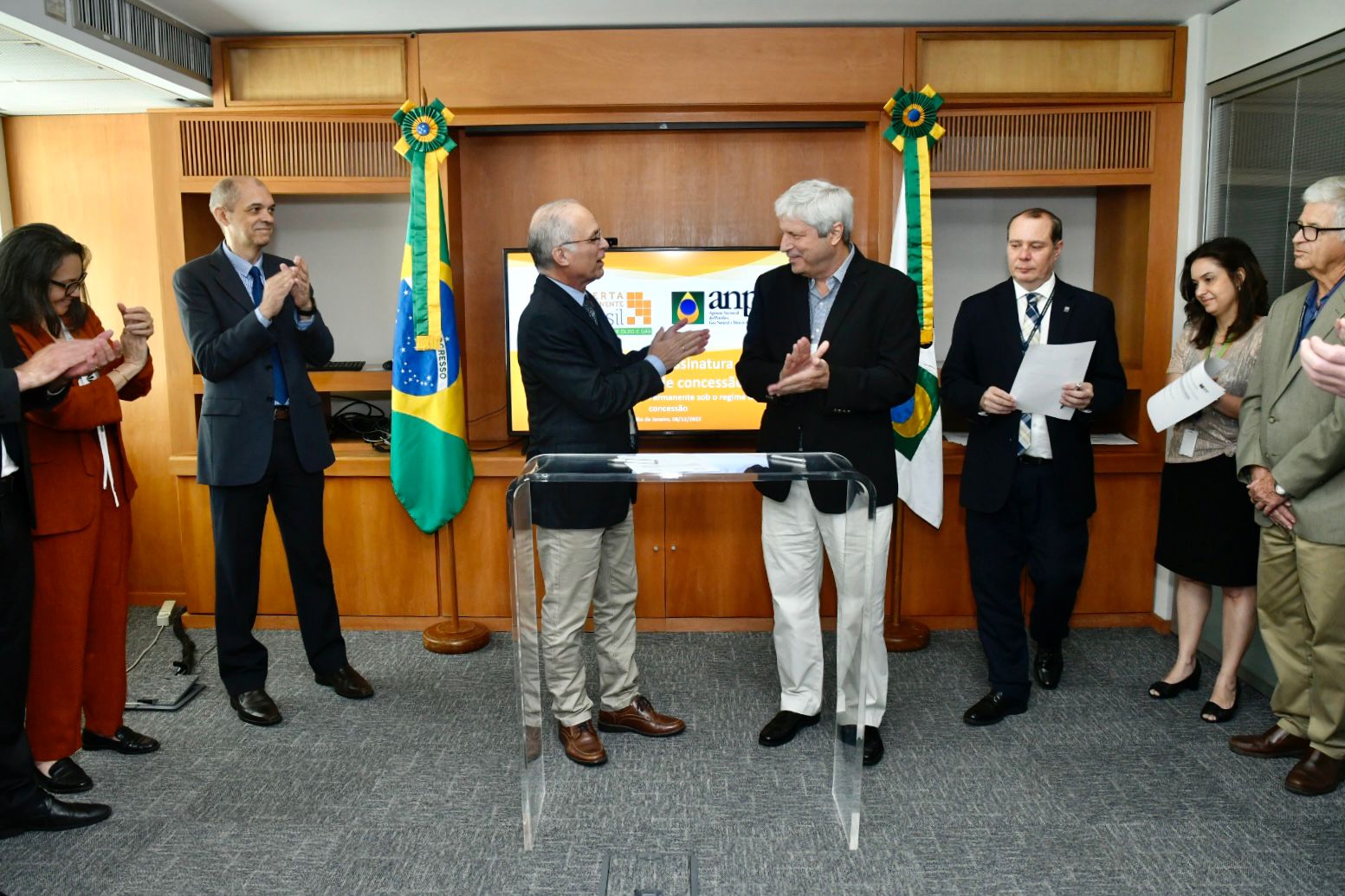 08/12/2022 - Assinatura dos contratos de blocos arrematados no 3º Ciclo da Oferta Permanente de Concessão (OPC)