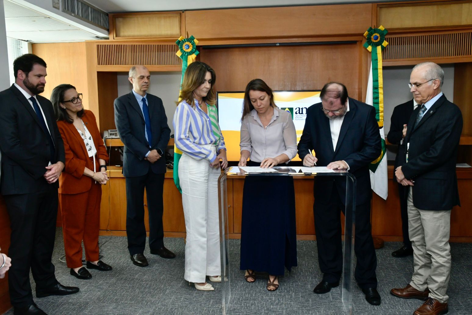 08/12/2022 - Assinatura dos contratos de blocos arrematados no 3º Ciclo da Oferta Permanente de Concessão (OPC)