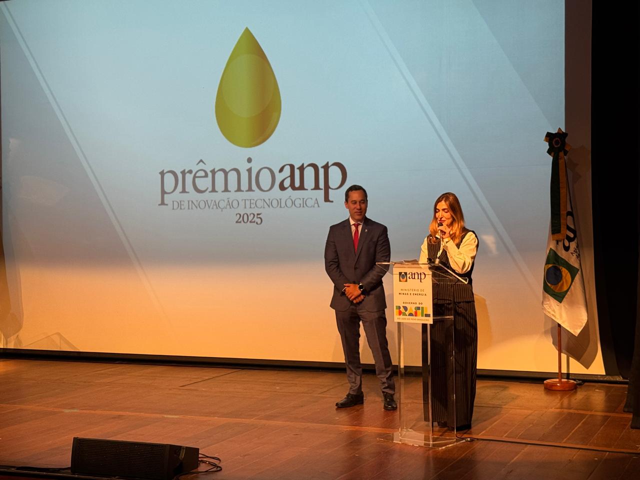 Personalidade da Academia - Leonie Asfora Sarubbo