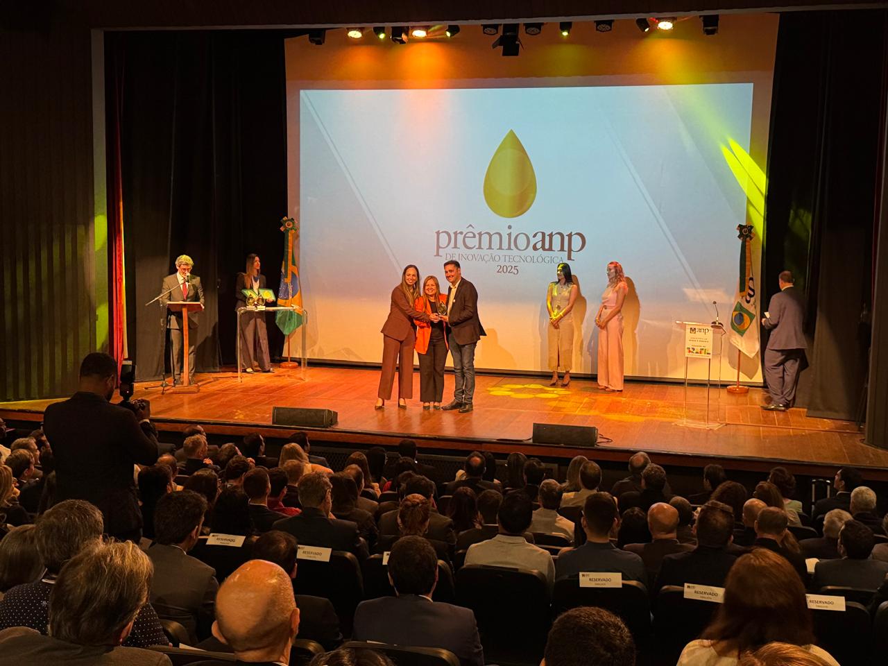 Categoria PRH - Artigos Científicos