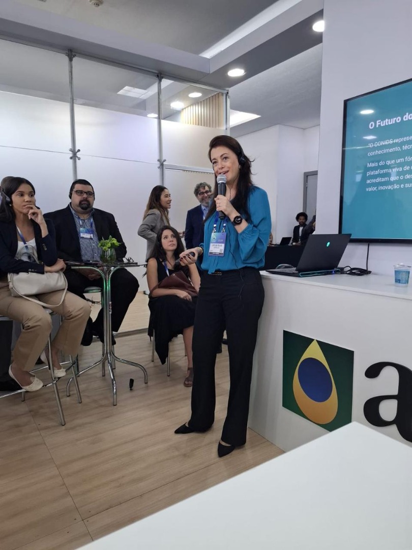 Apresentação no estande da ANP