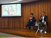 Diretora da ANPD participa da Data Governance School, na FGV Rio