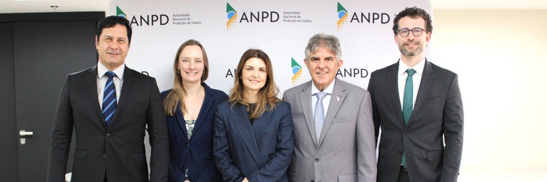 Carrossel Lorena Giuberti é apresentada à equipe da ANPD.jpeg