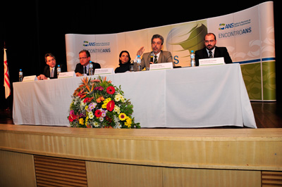 Balanços de gestão e propostas para 2011