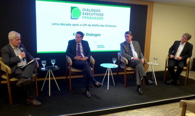 O diretor-presidente da ANS, Wadih Damous, participa de debate promovido pela FenaSaúde / Foto: Apolo Salvador