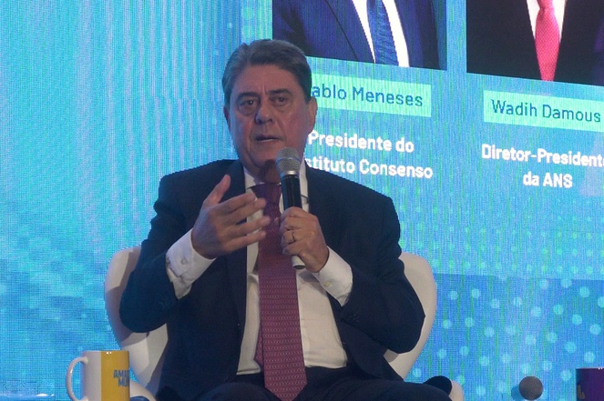 Diretor-presidente da ANS, Wadih Damous, durante o painel "Os desafios do setor privado de saúde"