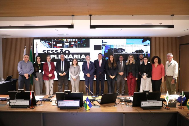 Representantes da ANS e do CFM em Brasília