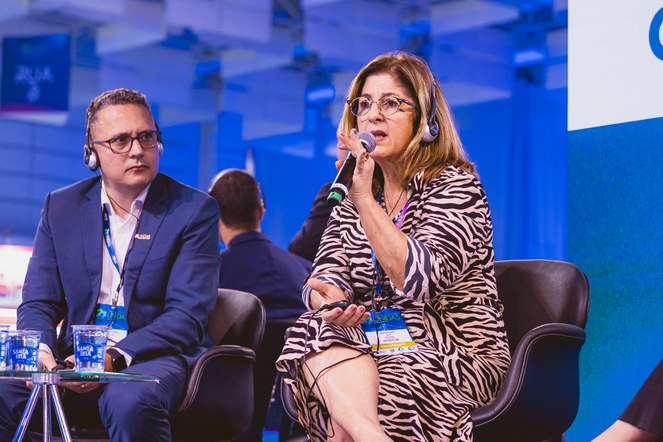 A assessora de Estímulo à Inovação e Avaliação da Qualidade Setorial da ANS, Kátia Audi, fala sobre clínicas compartilhadas