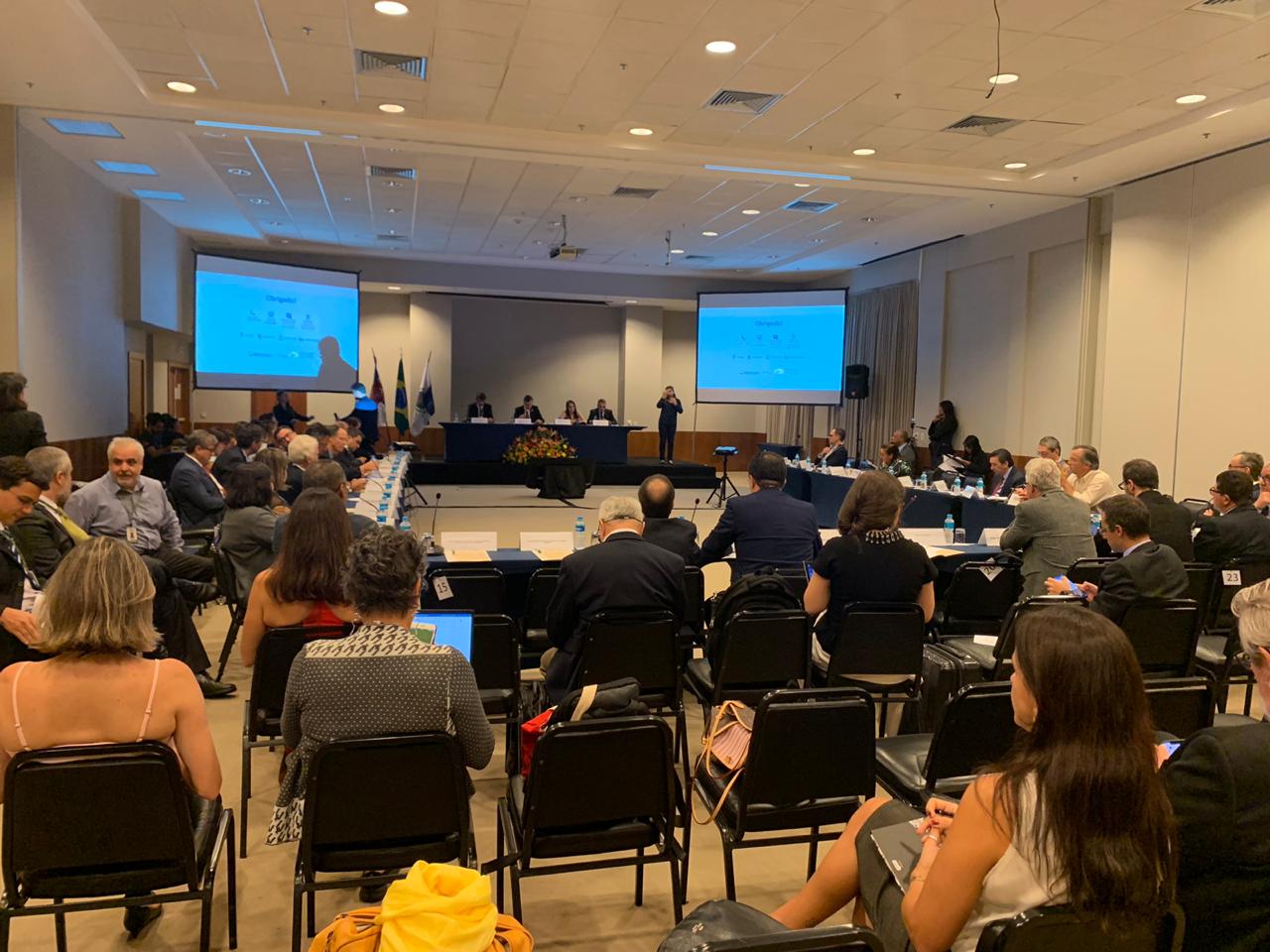 4ea7db40 c277 4318 a985 f8b359c3439b