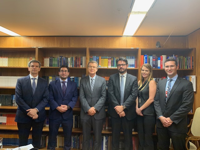 Com os ministros do STJ Marco Aurélio Bellizze primeiro da esq para dir e Paulo de Tarso Sanseverino