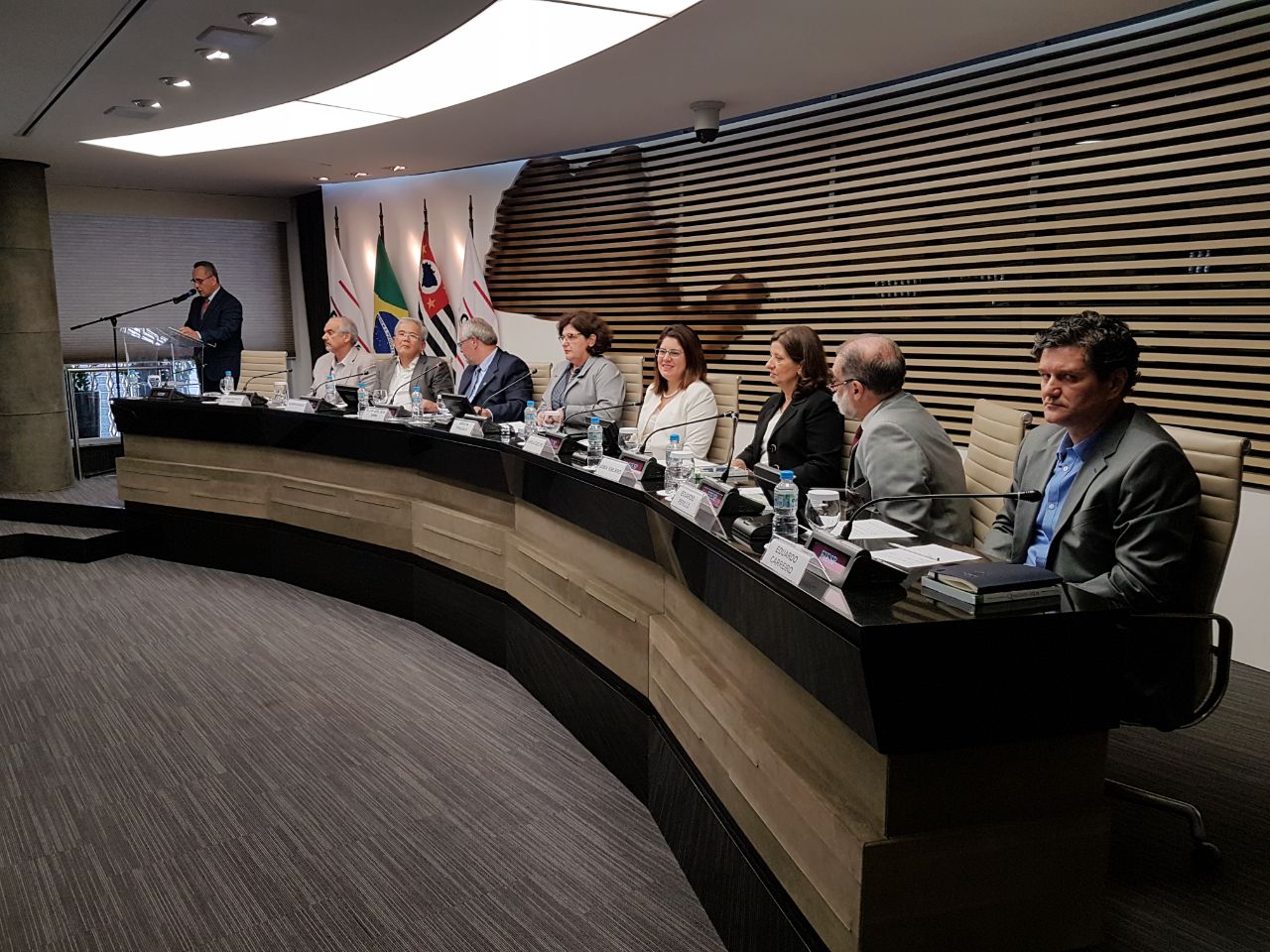 WhatsApp Image 2017 12 06 at 18.00.51