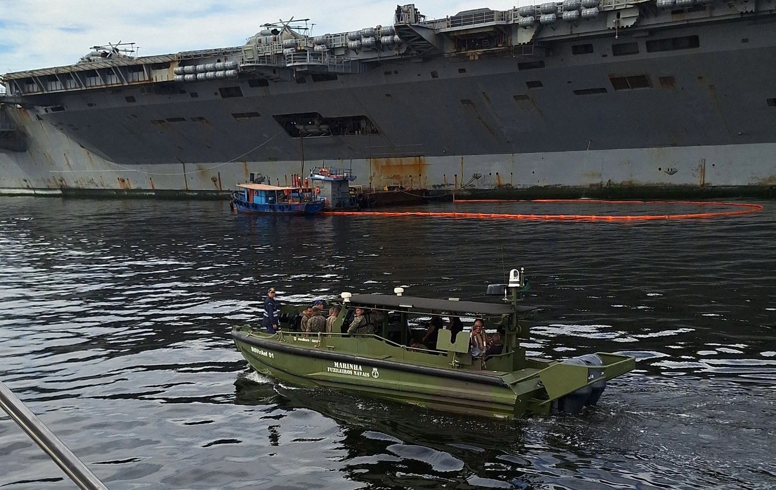 Atuação conjunta entre ANSN, SecNSNQ e Marinha do Brasil reforça a capacidade do Estado brasileiro de conduzir ações preventivas e tecnicamente fundamentadas relacionadas à presença de meios navais com propulsão nuclear. (Foto Marinha do Brasil)