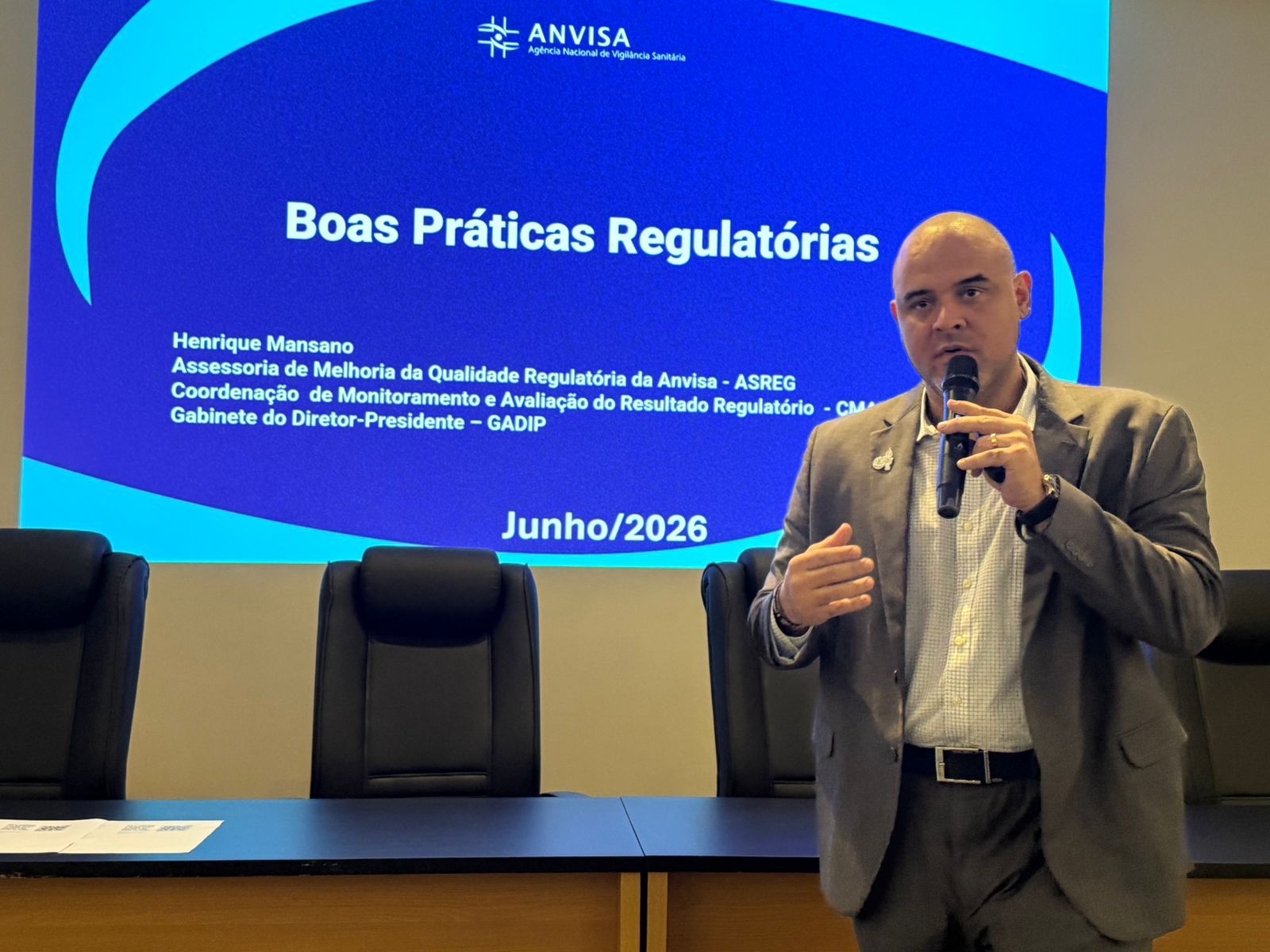 Henrique Mansano, da ANVISA. Foto: Heloisa Barra (ANSN).