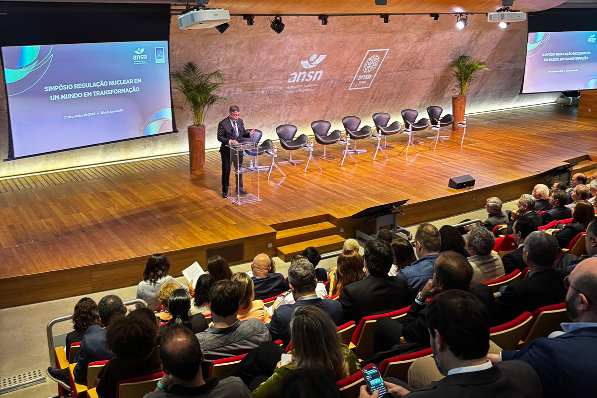 Diretor-presidente da ANSN, em seu discurso de abertura:  "balanço dos primeiros 12 meses". (Bianca Wendhausen/ANSN)