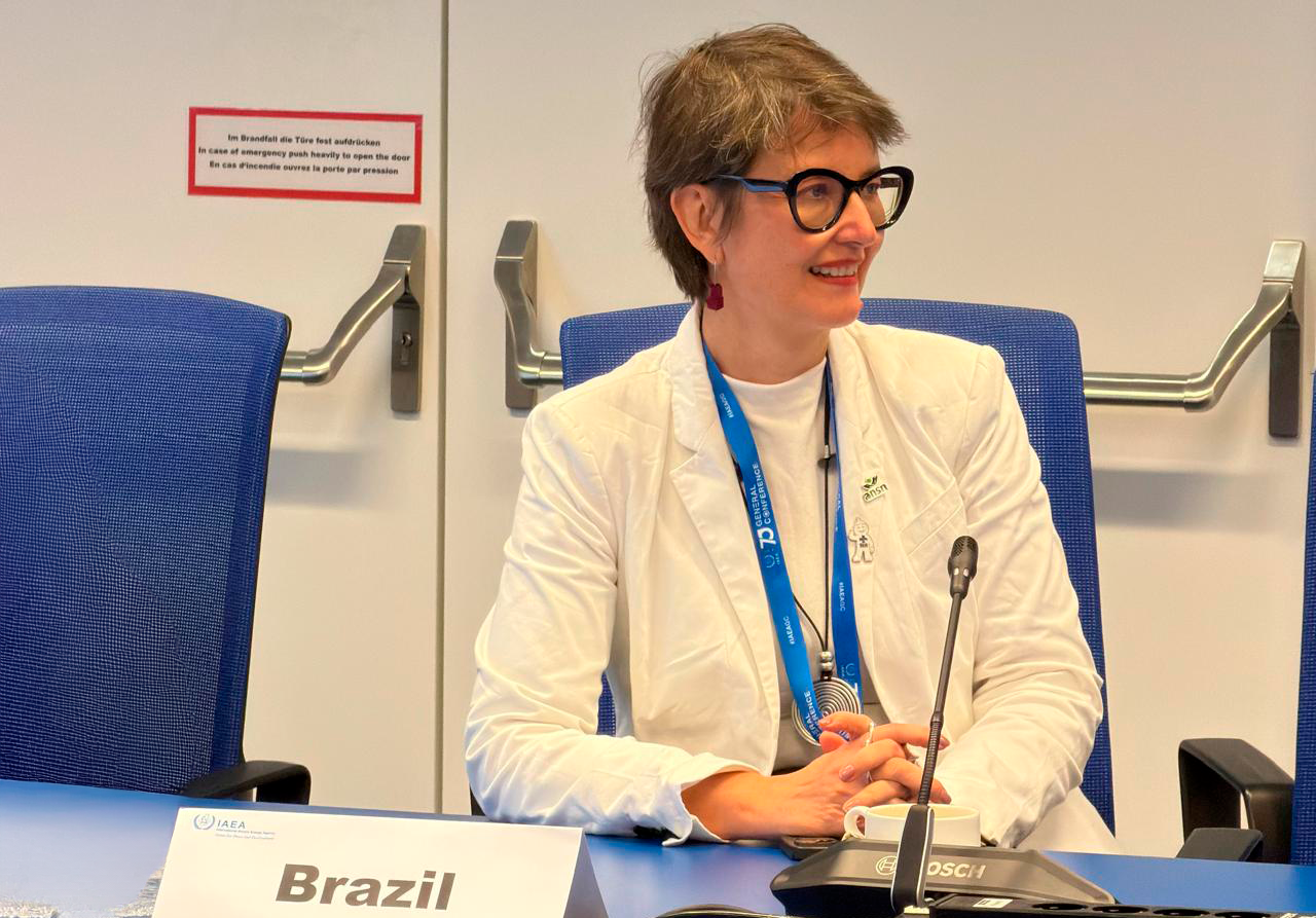 Lorena defendeu que equidade de gênero não significa apenas ter mulheres presentes; é preciso garantir que elas tenham voz e participem dos processos de tomada de decisão. (Ana Paula Freire/ANSN)