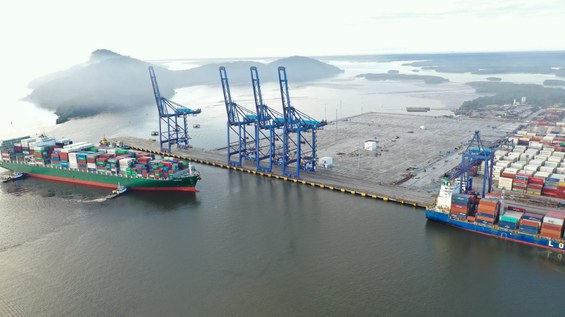 Porto de Paranaguá.