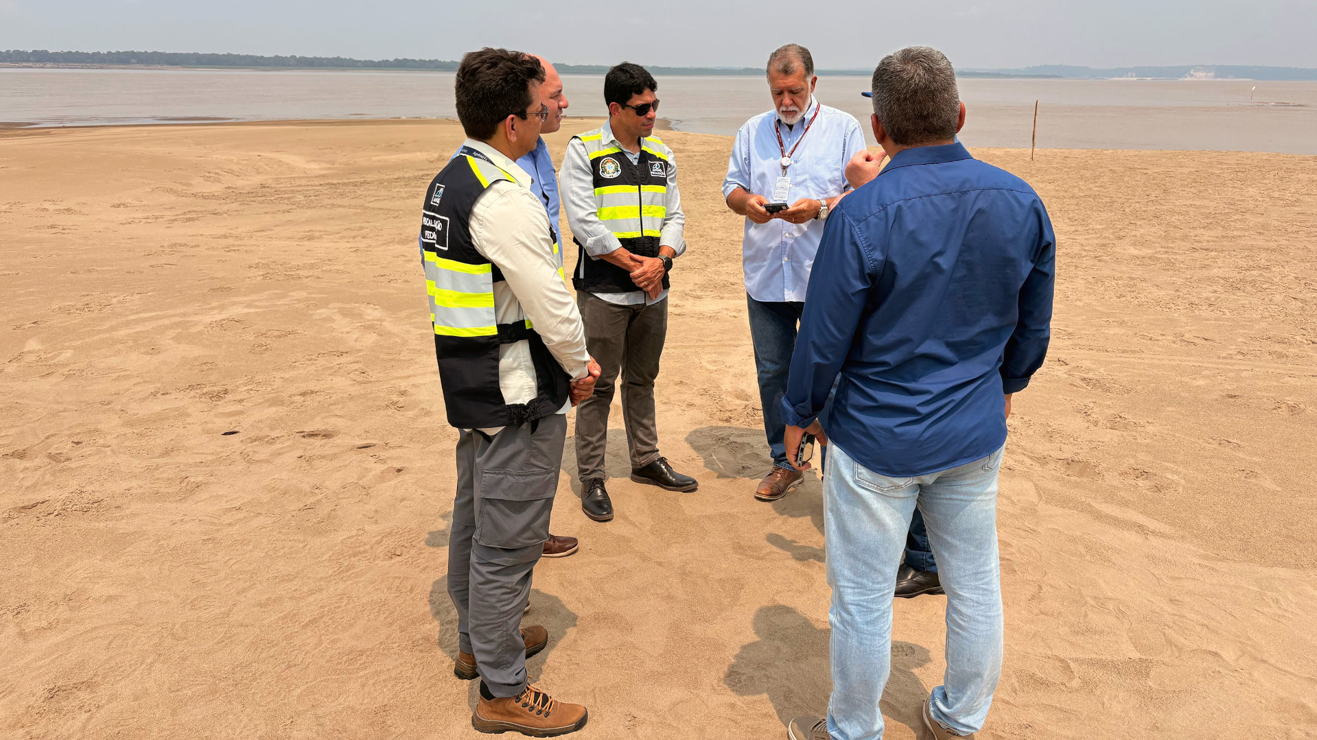 Visitas técnicas coordenadas às travessias de Igapó-Açu e Manaus–Careiro da Várzea avaliaram condições de navegação e necessidades de infraestrutura