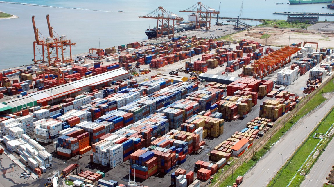 Terminal receberá navios especiais para transportar cargas como carros e caminhões