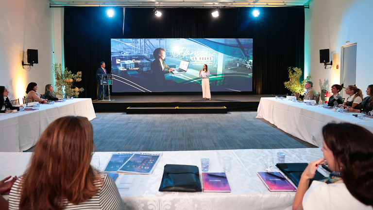 VANESSARODRIGUES83 - Portal.png