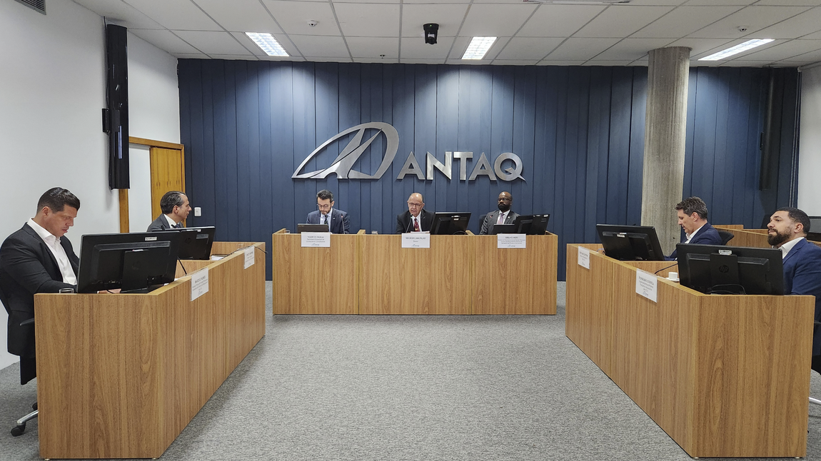 Segunda sessão debate a inclusão da movimentação de carga conteinerizada, da expansão total da área e, também, o aumento dos investimentos no arrendamento do Porto de São Sebastião