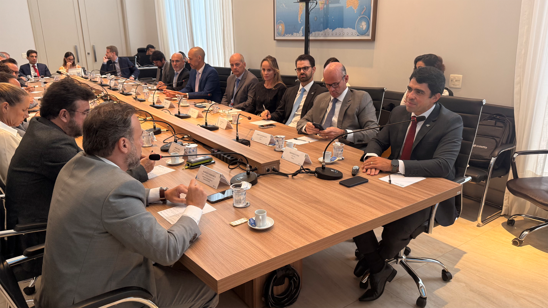 Reunião entre Agência, IBI e Frente Parlamentar de Portos e Aeroportos evidencia agenda regulatória e amplia debate sobre o aprimoramento do ambiente institucional