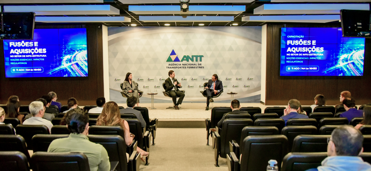 Evento "Fusões e Aquisições no Setor de Infraestrutura: noções essenciais e impactos regulatórios"