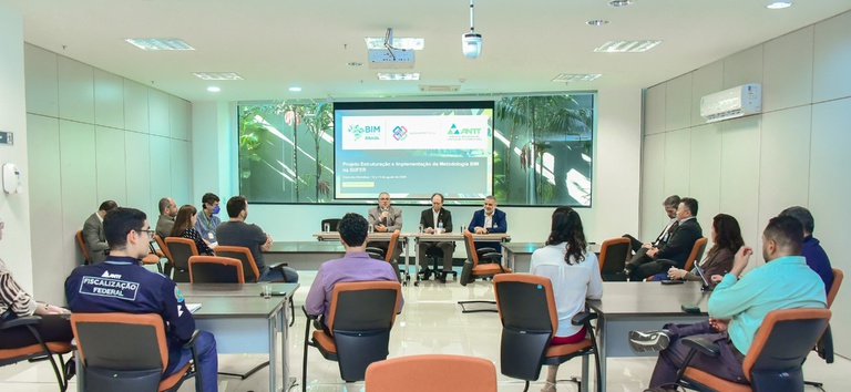 Runião - Ferrovias