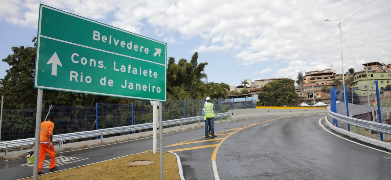 Placa de sinalização de Cidade