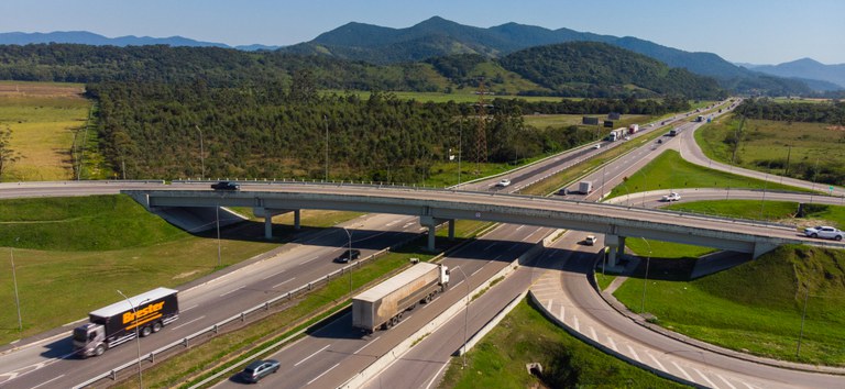 ANTT abre audiência pública para revisão quinquenal da concessão ViaCosteira (BR-101/SC)