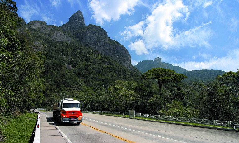 WhatsApp Image 2022-03-31 at 12.00.52.jpeg