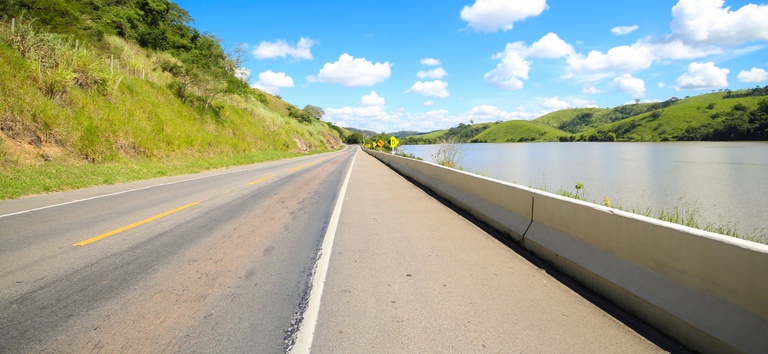 ANTT aprova revisões tarifárias e reduz em 44,61% pedágio da Rodovia do Aço (BR-393/RJ)