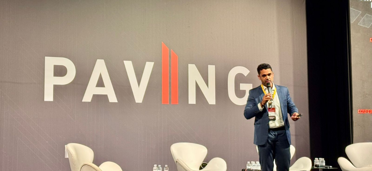 Diretor-geral substituto da ANTT, Felipe Queiroz, contribuiu para o debate sobre inovações em pavimentos, sustentabilidade e gestão de rodovias